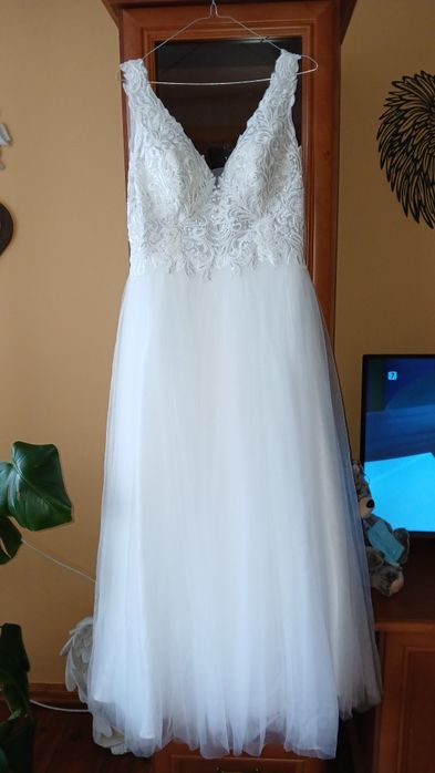 Suknia ślubna rozmiar 42