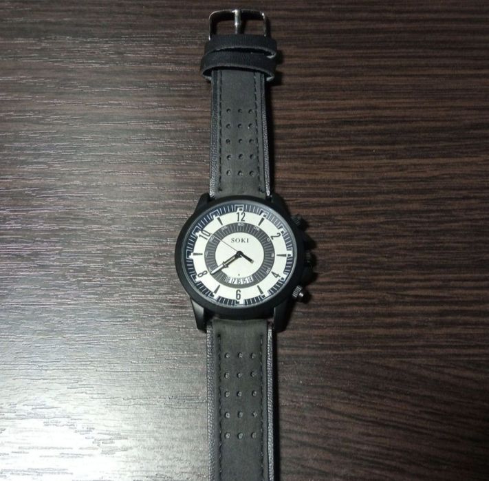 Часи чоловічі, кварц.