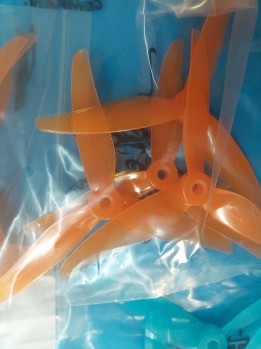 Helices gemfan 51466 v2 5 polegadas