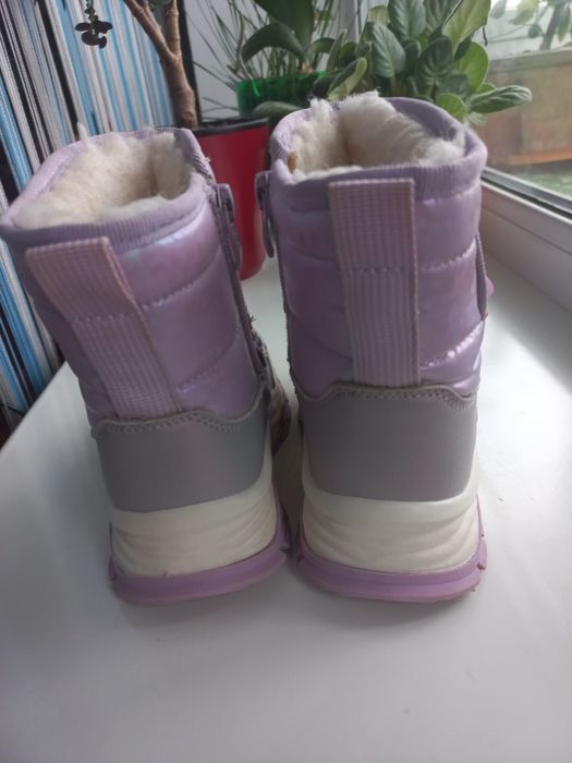 Зимові чобітки для дівчинки