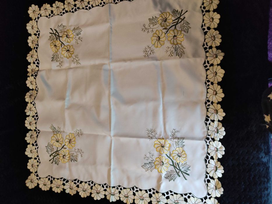 Toalha poliester bordada