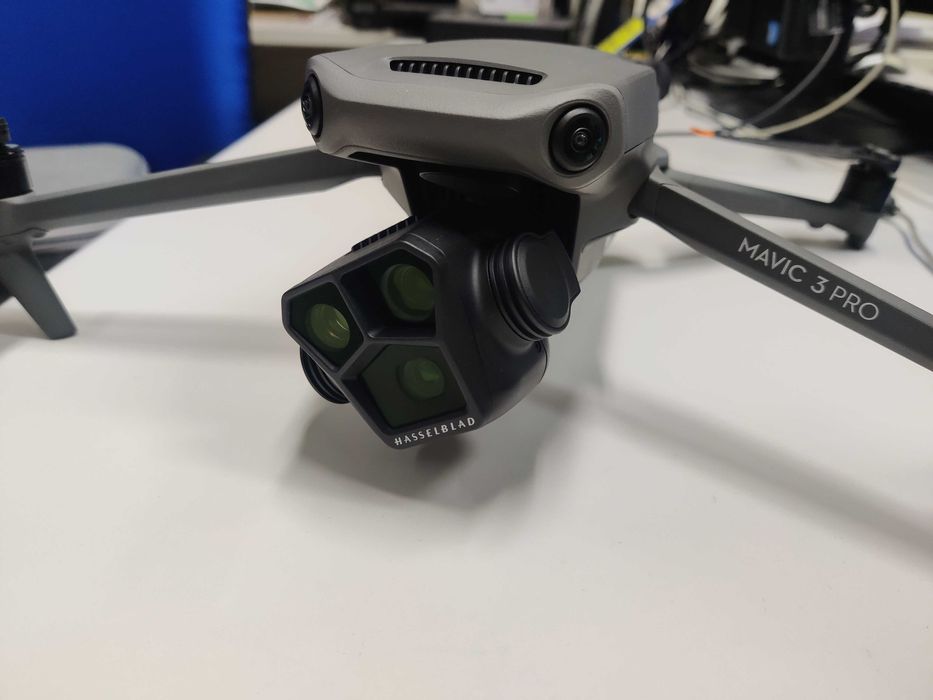 drone mavic 3 pro