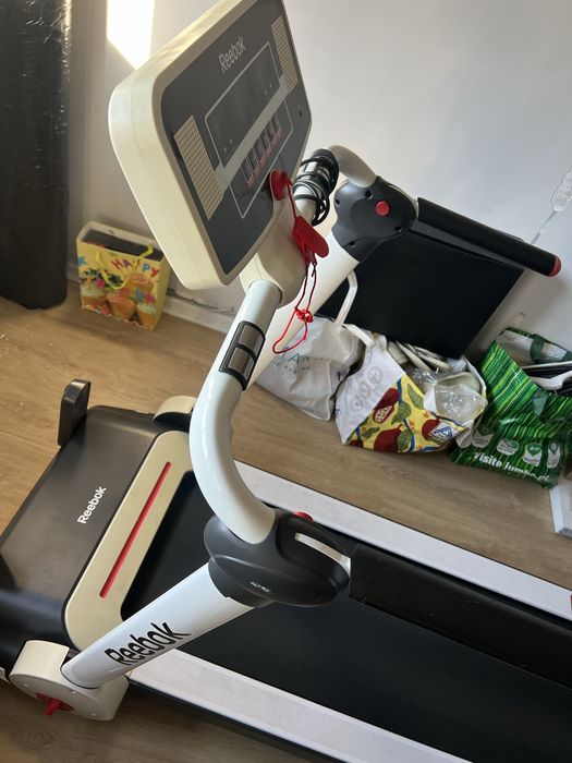 Passadeira Reebok I Run 3