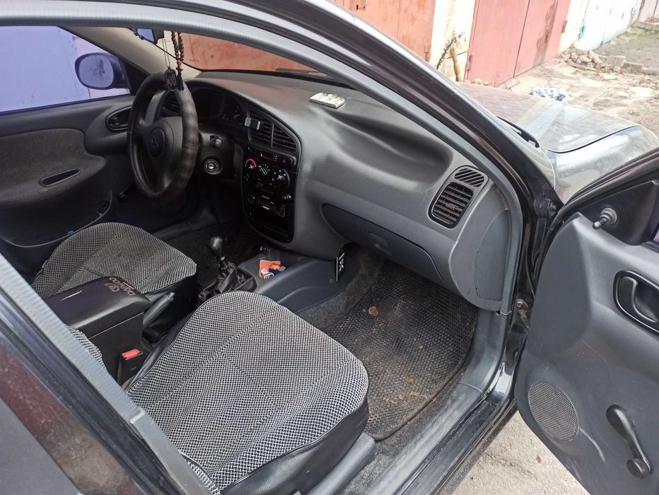 Део сенс 1.3 с газом, 2006 год.