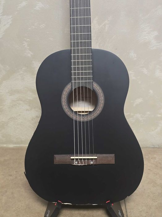 Navarrez NV12 Gitara klasyczna 4/4 czarny mat uszkodzona
