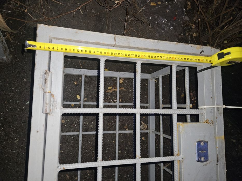 Клітка яшік сейф