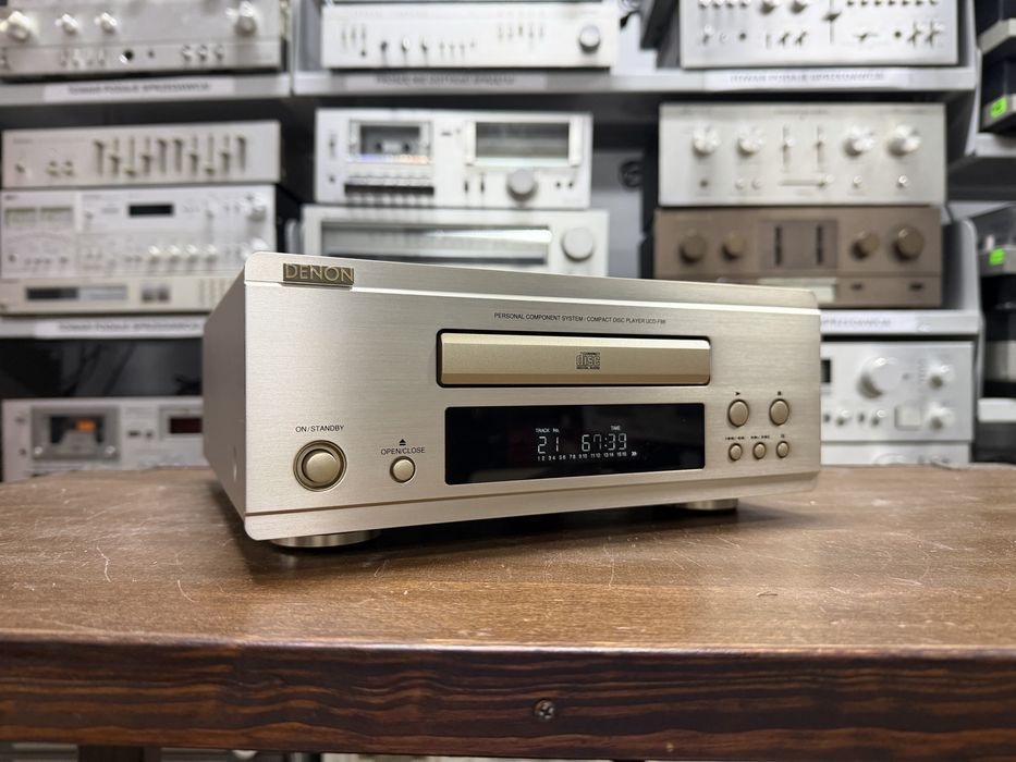 Odtwarzacz płyt CD Denon UCD-F88 Audio Room