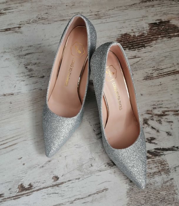 Nowe szpilki 38 brokatowe srebrne błyszczące sylwester studniówka