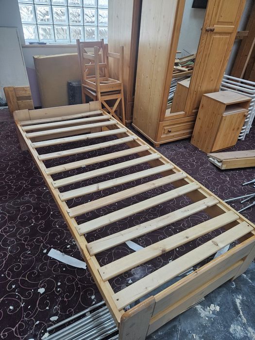 Łóżko drewniane (90x200 i 80x200)