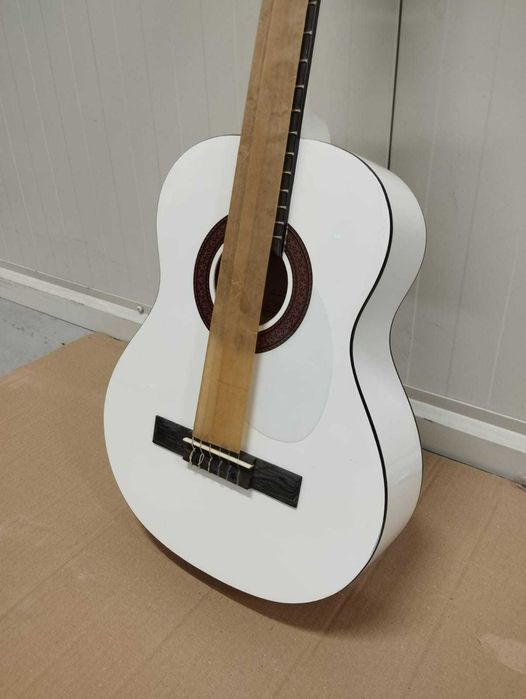 EKO Guitars CS-5 White Gitara klasyczna 3/4 Dla dzieci i młodzieży