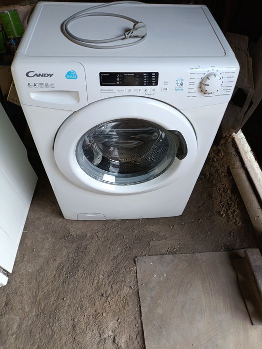 Продам стиральную машинку CANDY