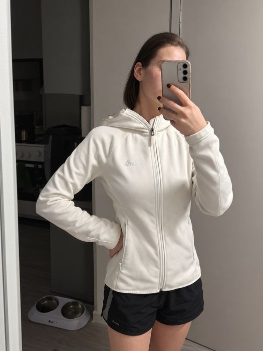Кофта Adidas жіноча, на блискавці, з капюшоном.Торг