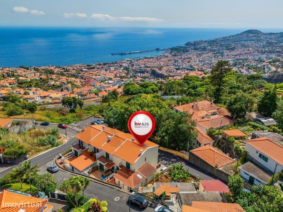 Moradia Geminada T2 na Zona do Jardim Botânico – Funchal