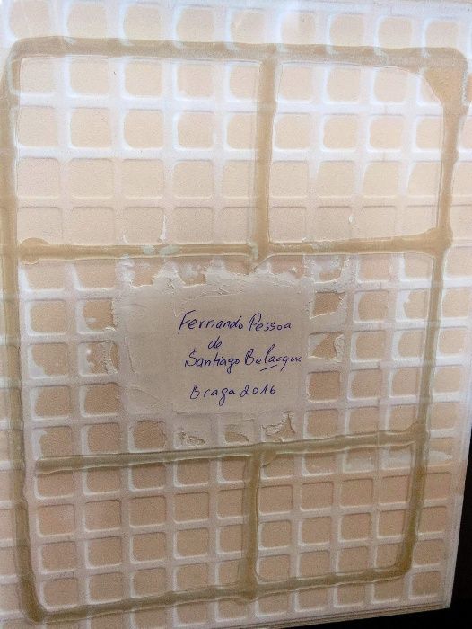 Moldura Azulejo Fernando Pessoa - Santiago Belacqua