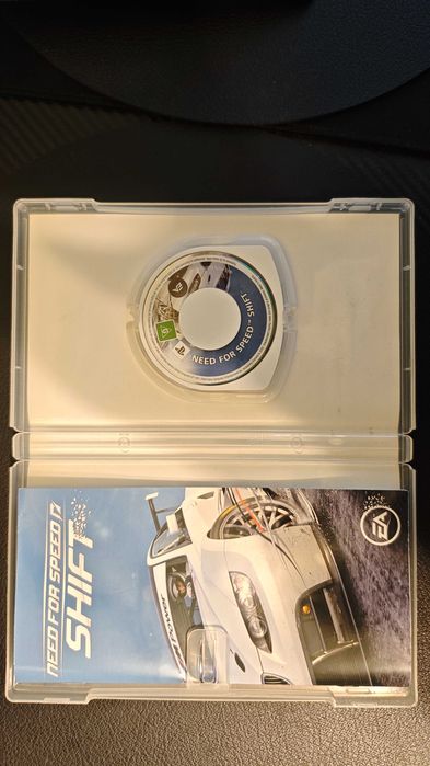 Gry PSP , NFS Shift, UFC Undisputed 2010