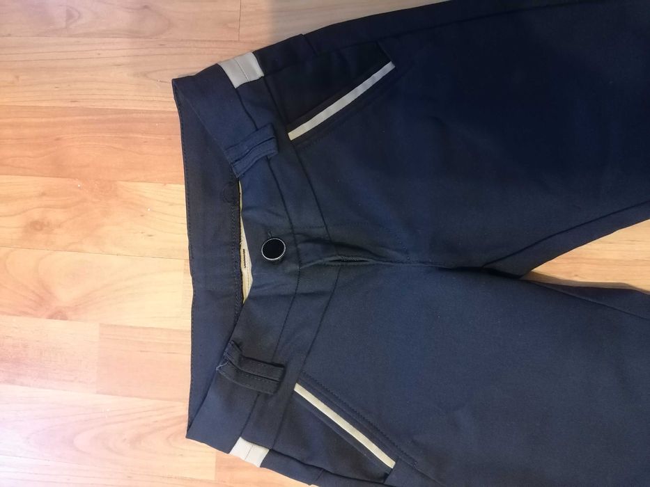Spodnie czarne rozmiar s, dopasowane