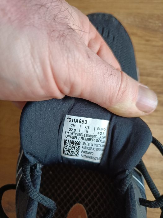 Buty Asics 42,5 sportowe 27cm biegania treningu 42 41 running