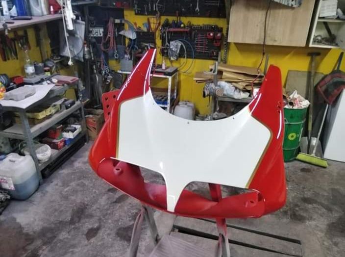 Wgnioty ,Lakiernia ,  Motocykle,  Auta polerowanie lamp