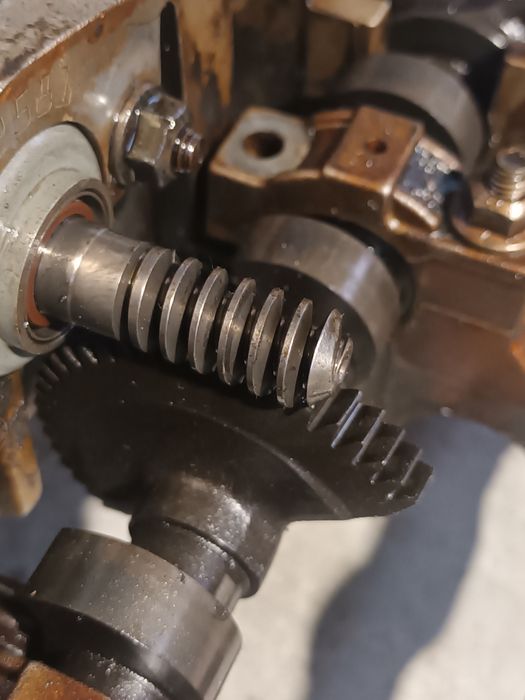 Wałek mimośrodowy Valvetronic bmw n42 N46 silniczek VDO