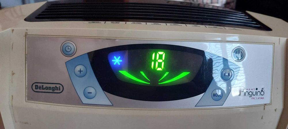 Ar Condicionado Portátil De'Longhi Pinguino PAC L41AH (Quente e Frio) + Comando