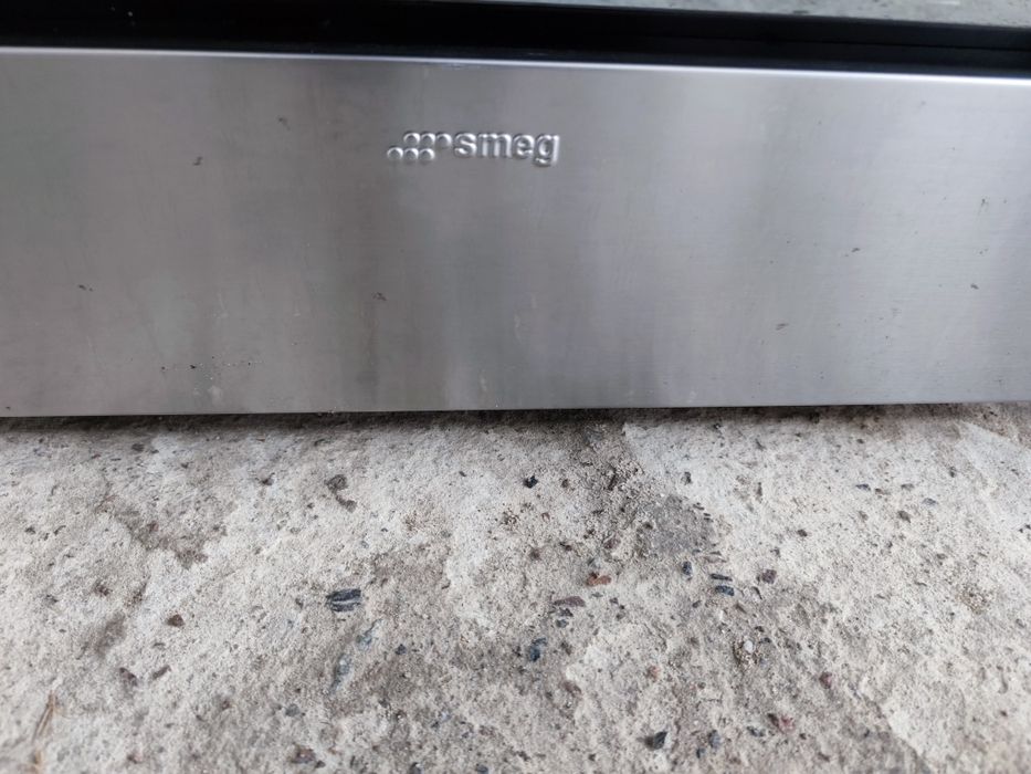 Професійна газова плита Smeg