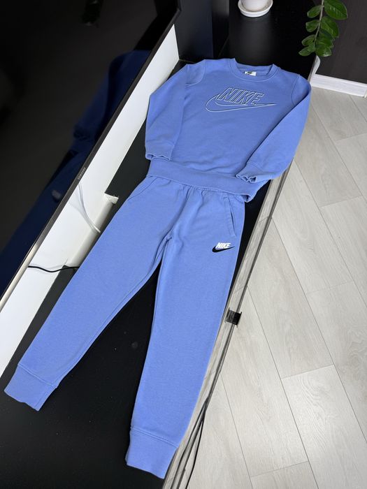 Костюм nike, найк, кофта adidas адідас, tommy hilfiger. Вітровка і фліска warehouse. Zara h&m next puma f&f gap