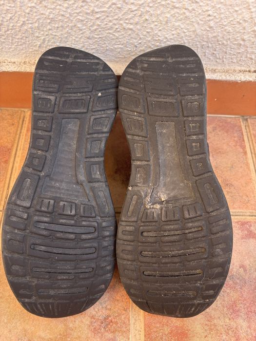 Tenis Adidas pretos 38