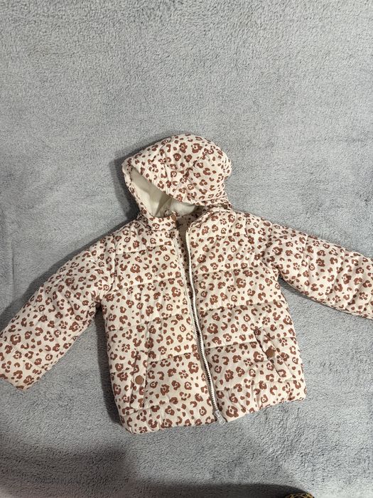 Верхній одяг для дівчинки