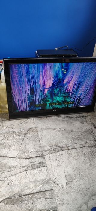 Tv . LG 42" model 42LC41