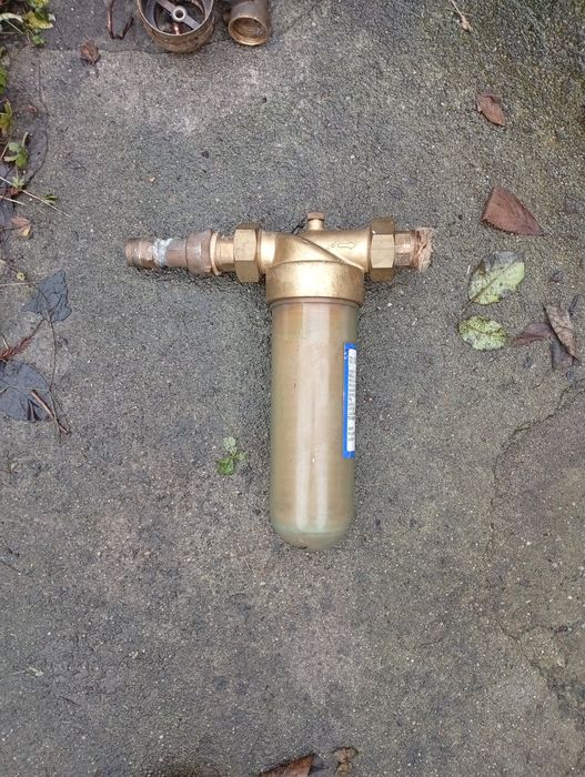 Witam posiadam do sprzedania bardzo dużą ilość części do kosiarek pomp