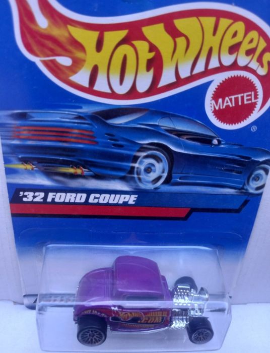 Hot wheels 32 ford saiu no ano 1999