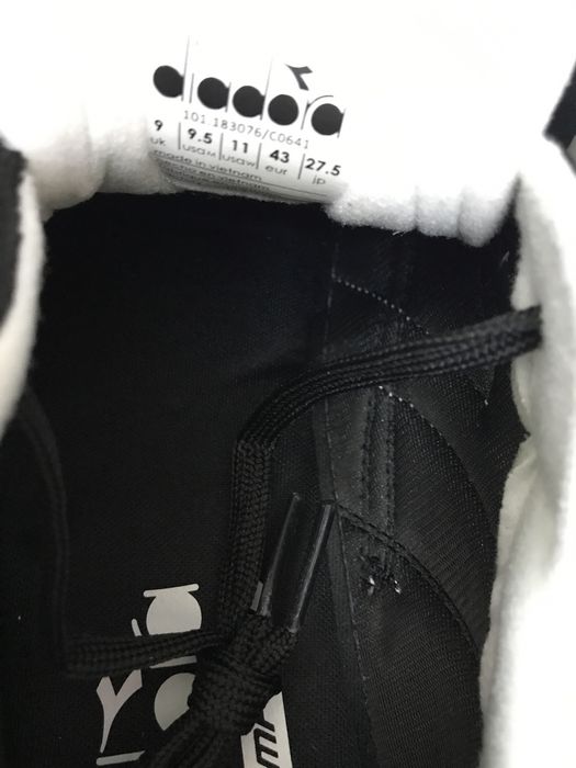 Diadora N.92  чоловічі кросівки US9,5 р. 43-27,5см нові оригінал