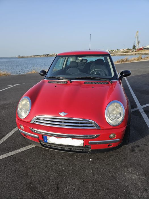 2005 Mini One D531656321187205128