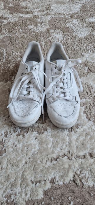 Продам  кросівки Adidas