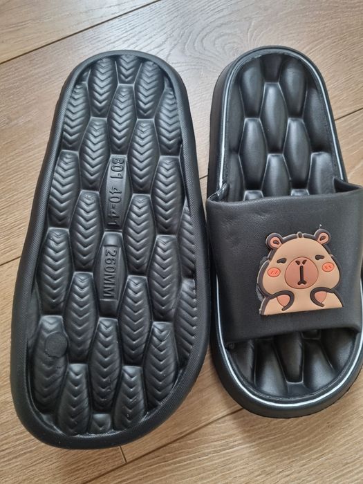 Piankowe klapki Kapibara 40