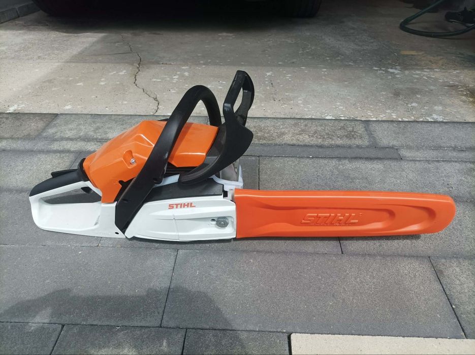 Piła łańcuchowa Stihl light 04