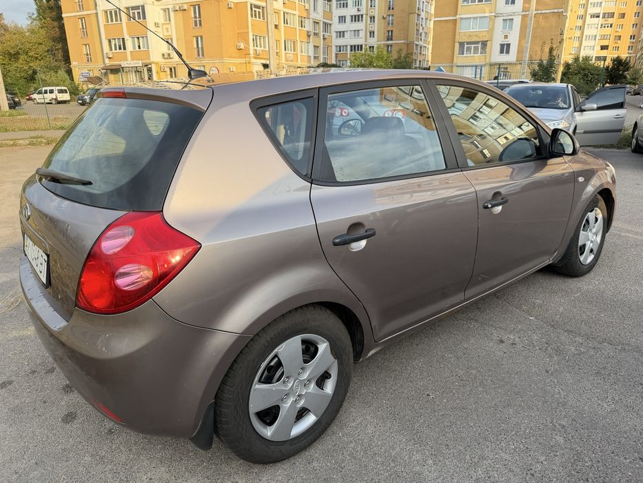 Продам KiA CEE’D