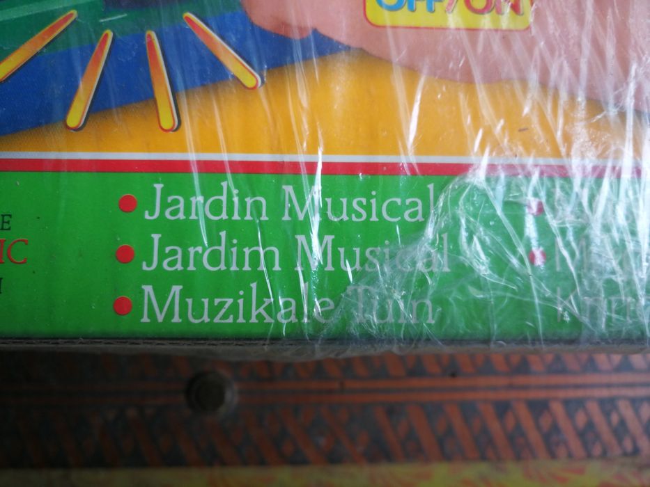 Brinquedo  Chicco Jardim Musical