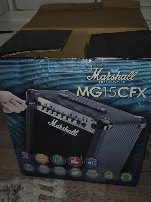 Wzmacniacz Marshall MG15CFX