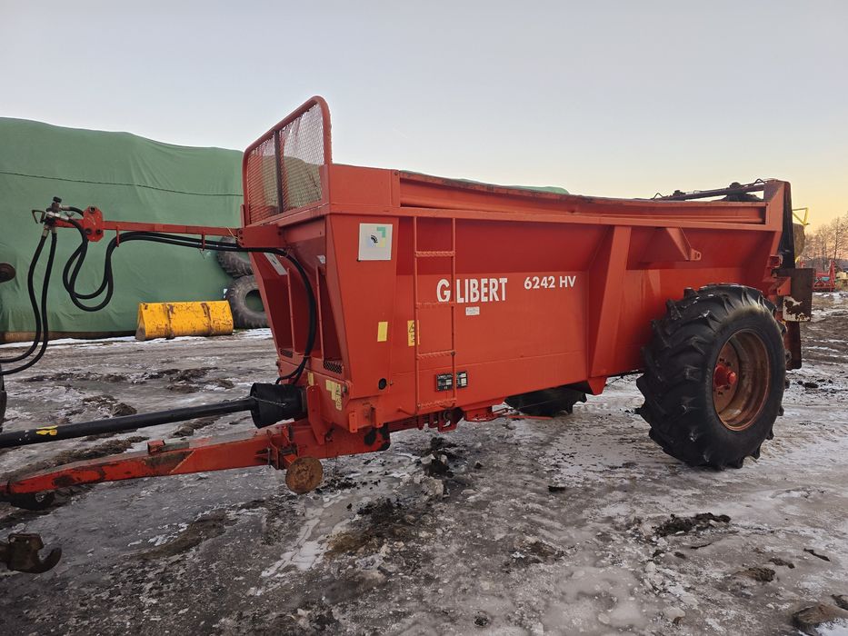 Rozrzutnik obornika gilibert 6242 HV 6 - 7 ton