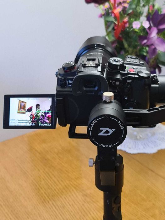 Gimbal ZHIYUN Crane Plus