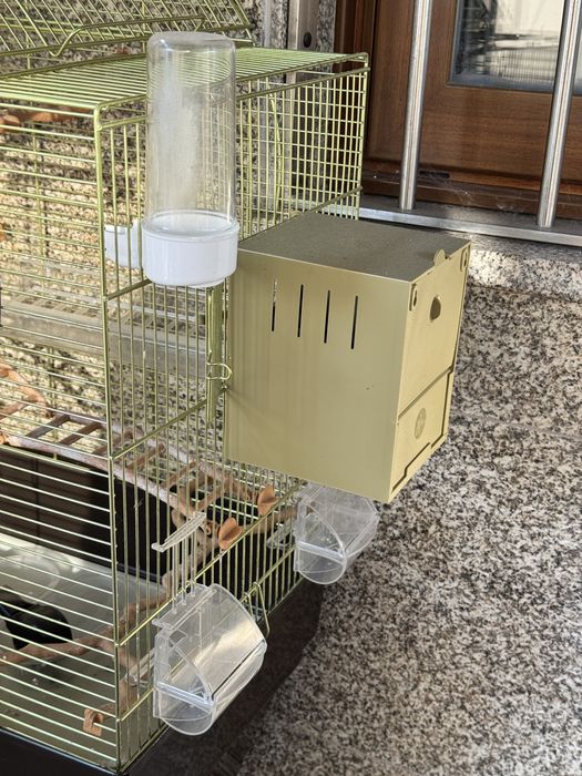 Gaiola para pássaros