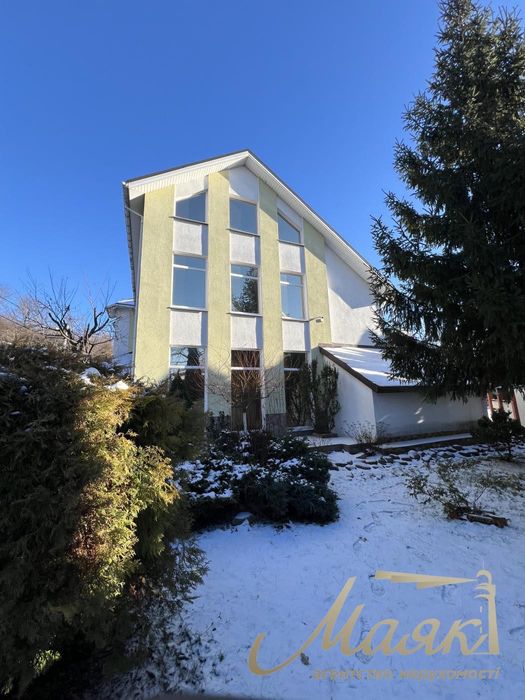 Аренда уютного 3-х этажного дома 460м2, Голосеевский район, Киев