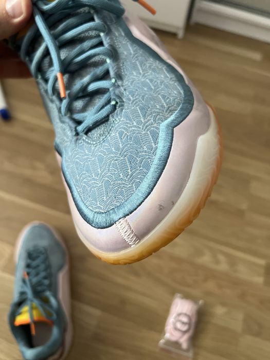 Баскетбольні кросівки nike lebron 23 12,5us