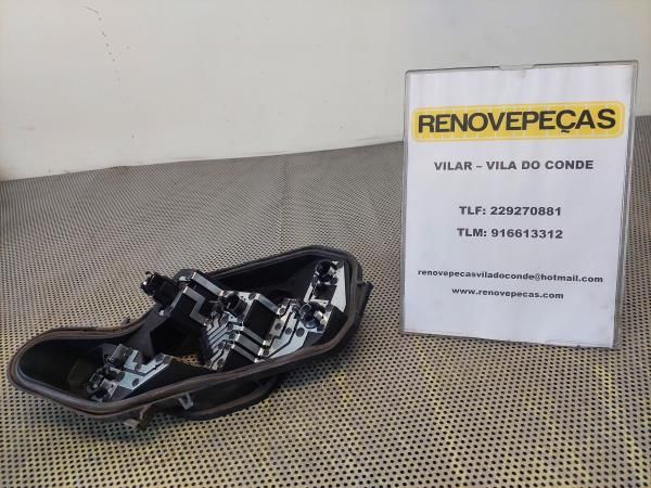 Suporte lâmpada direito OPEL Corsa D