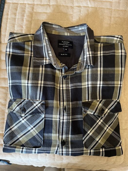 Camisas/ camisolas/malhas