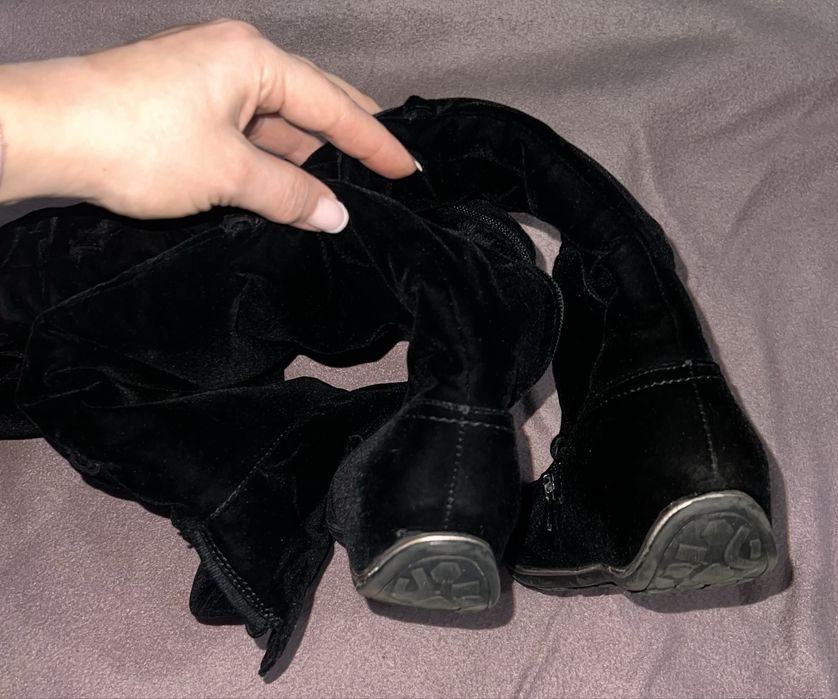 Сапоги ботфорты.