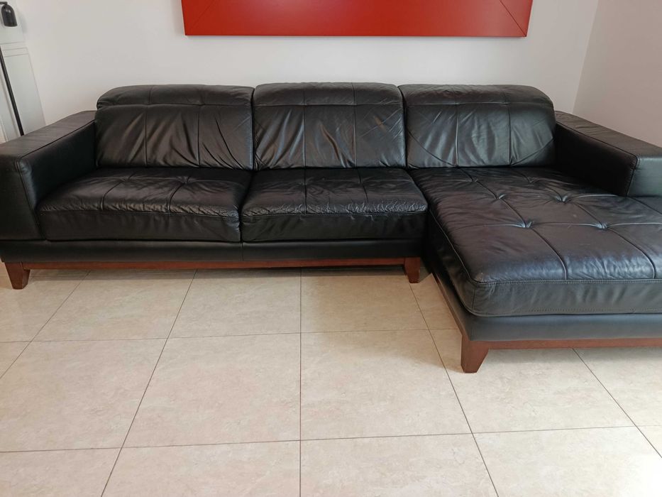 Sofá Chaise Long 3 lugares em pele