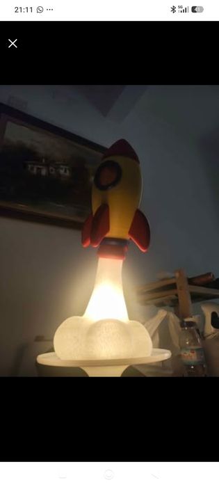 Abajur Cofre Foguete 3D com LED
