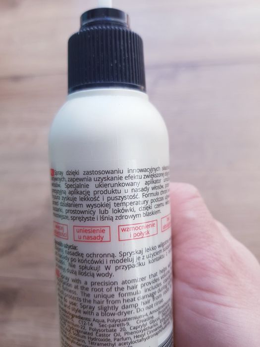 Nowy spray do włosów dodający objętości  Marion Termoochrona  130ml